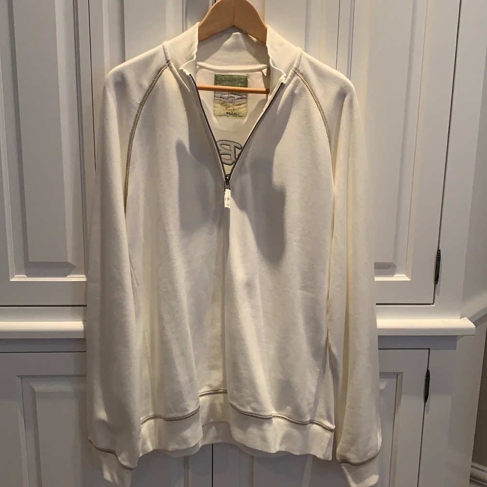 Men’s Tommy Bahama pullover.  Almost new.